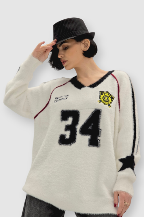 Ženski bijeli džemper Beverly s V-izrezom i retro printom