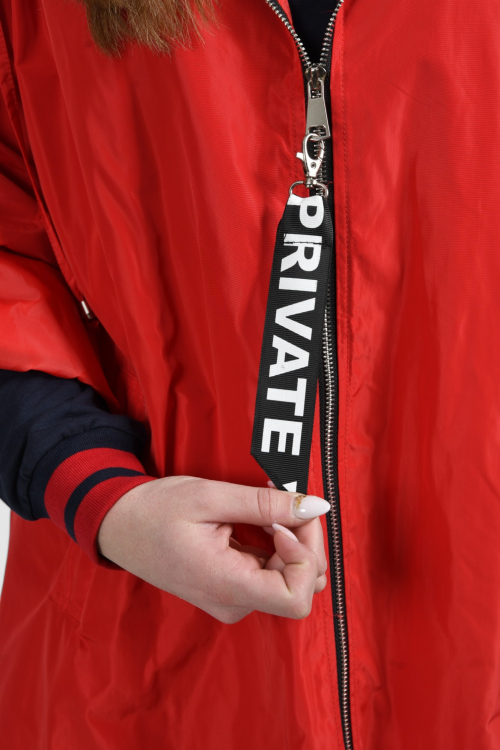 Ženska crvena duga jakna Ilyana