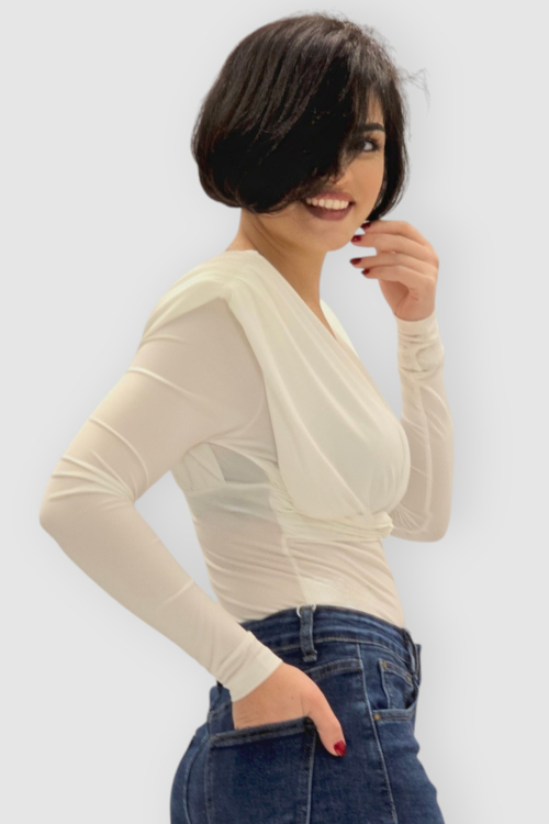 Bijela naborana majica Etta s jastučićima na ramenima i križanim dekolteom