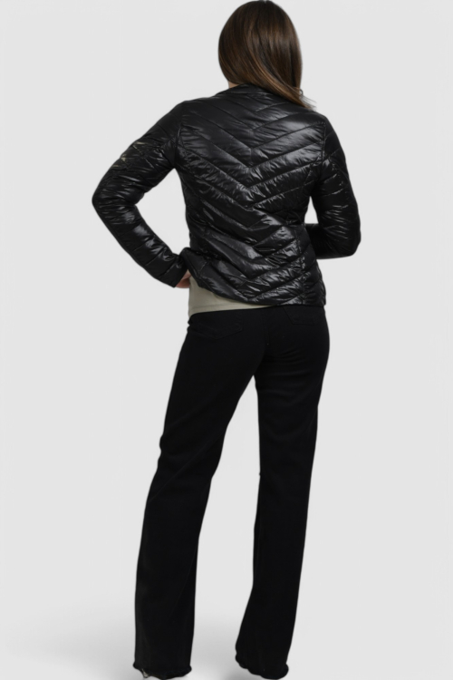 Ženska crna kratka jakna Clarita