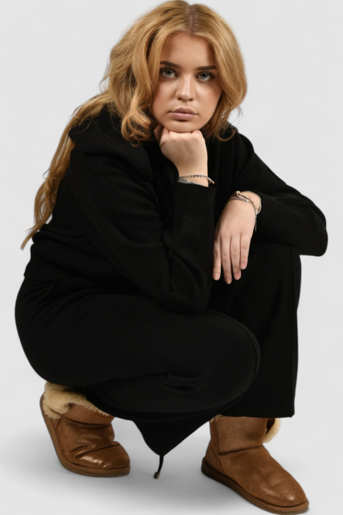 Ženska crna hoodica sa kapuljačom Noelia