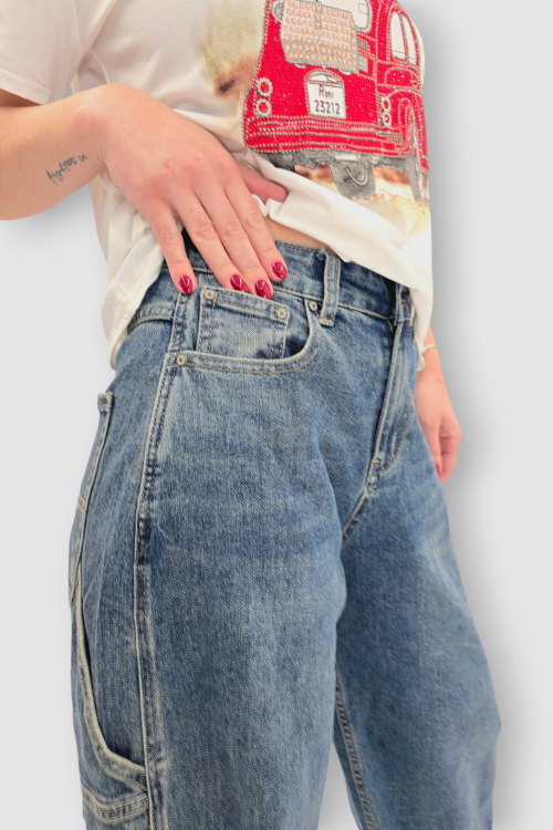 Ženska pamučna bijela majica kratkih rukava sa cirkonima i printom Mona