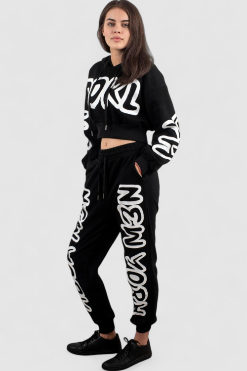 Ženska crna trenirka komplet Zuri