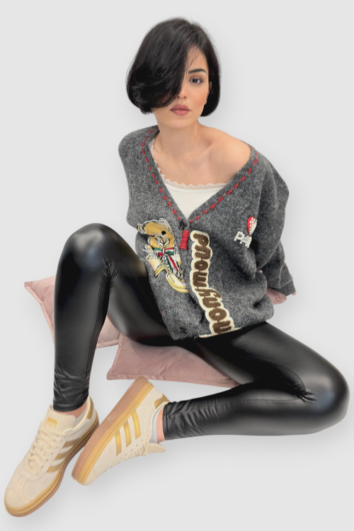 Ženski sivi džemper na kopčanje Bindi s V-izrezom i aplikacijom medvjedića