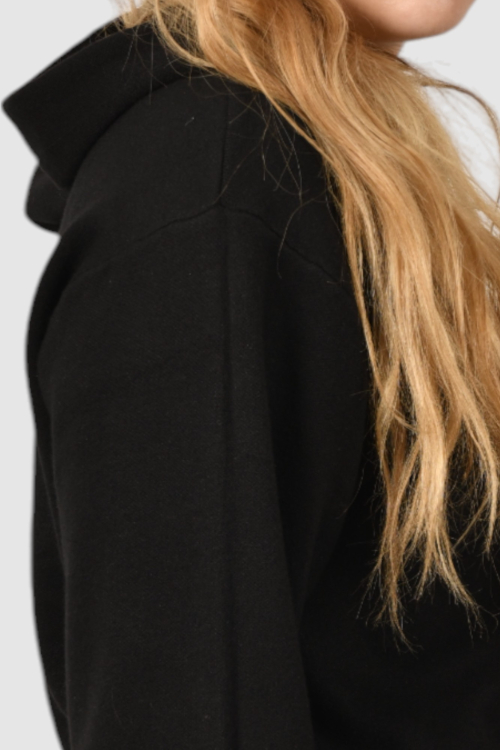 Ženska crna hoodica sa kapuljačom Noelia