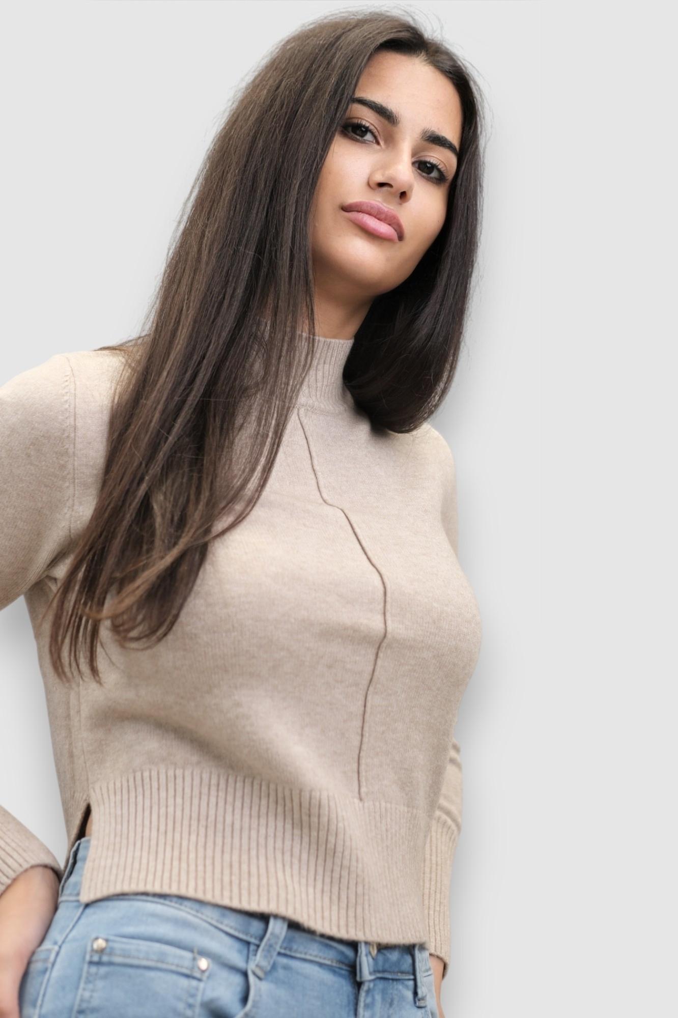 Ženski bež lagani džemper Madeline