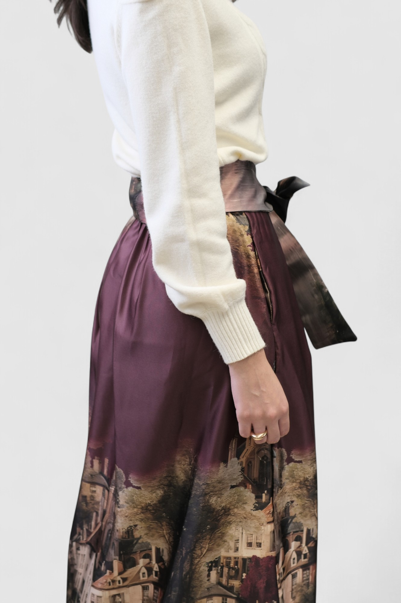 Ženski bijeli topliji džemper Maelle