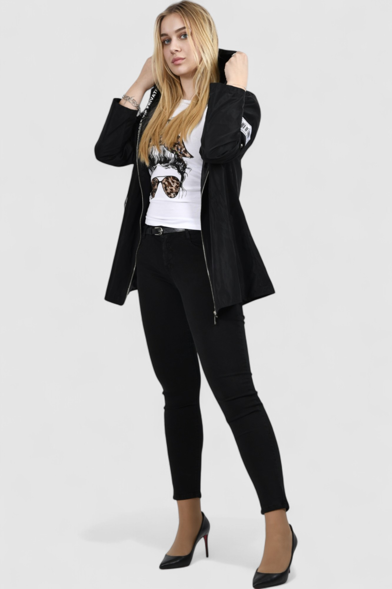 Ženska crna kratka jakna Amar