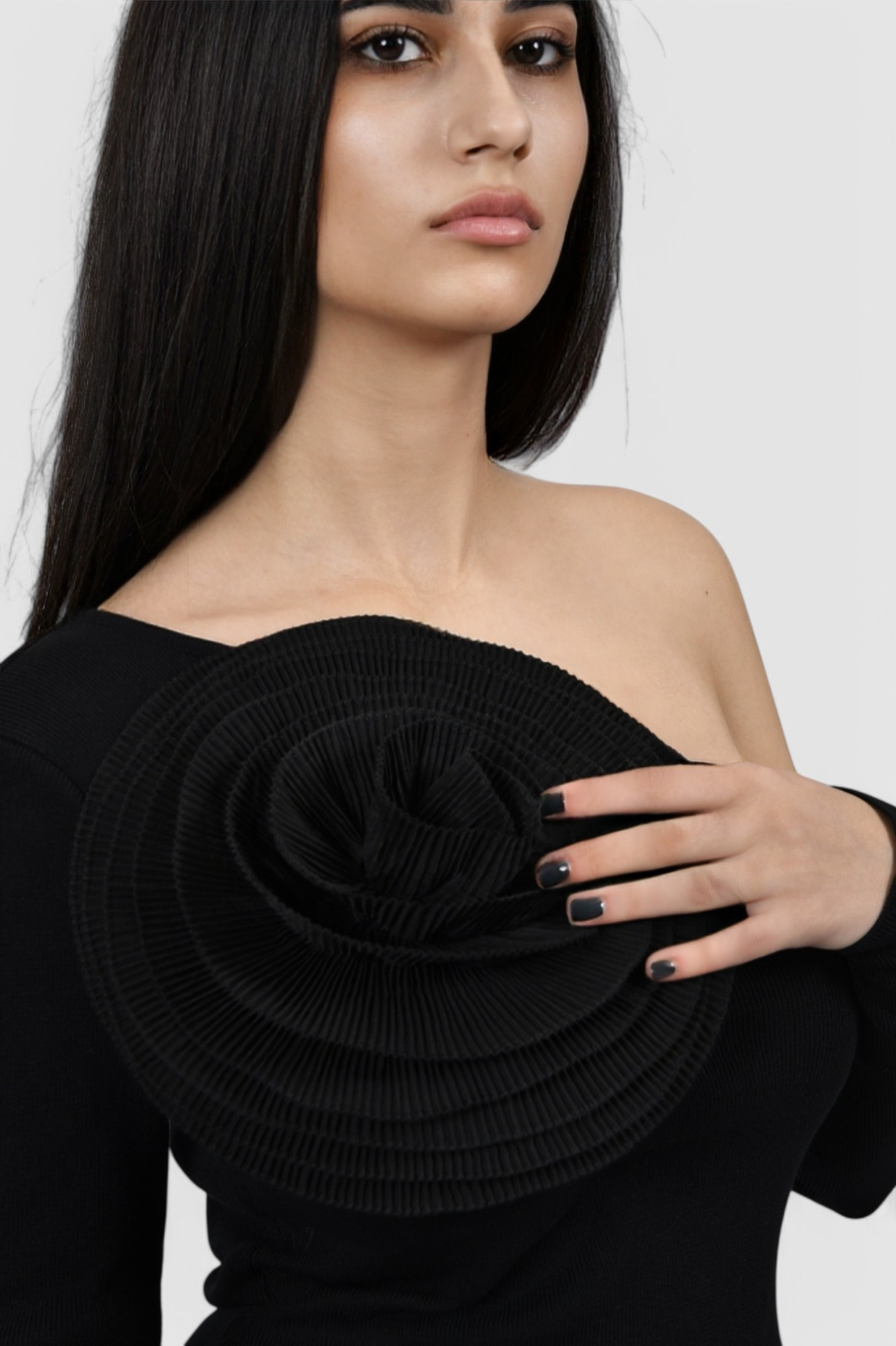 Ženska crna majica dugih rukav Elena