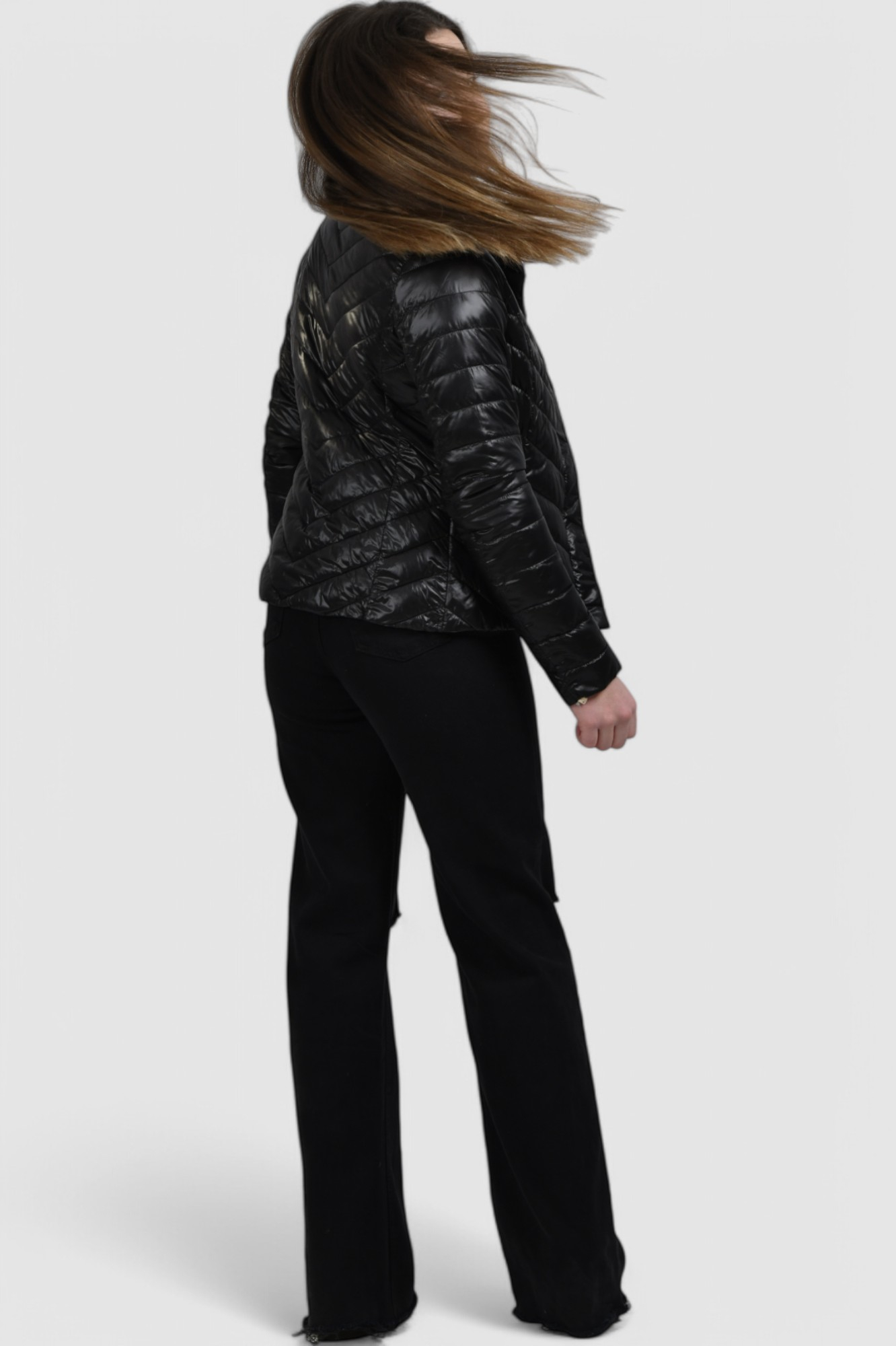 Ženska crna kratka jakna Clarita