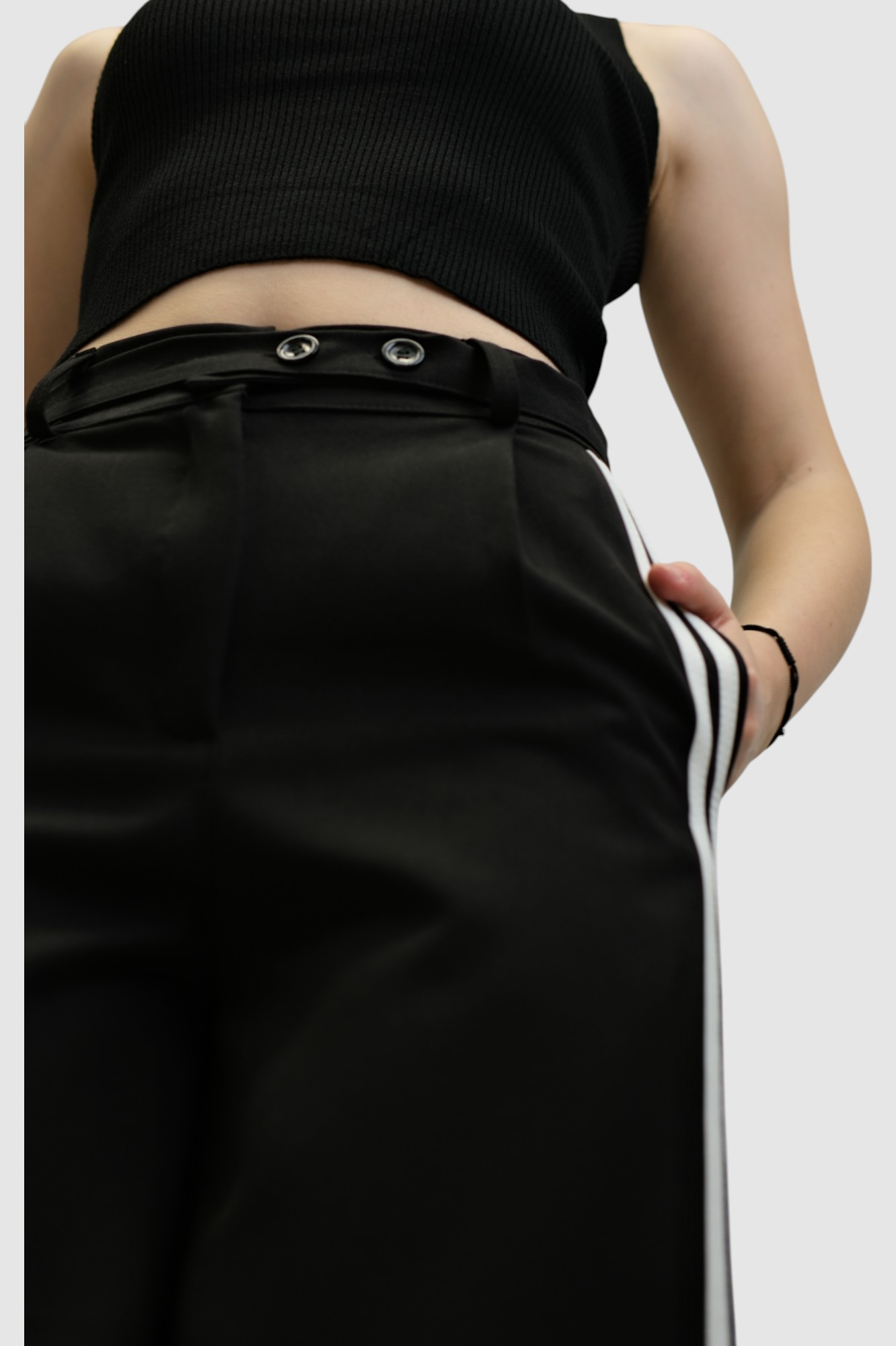 Ženski crni top Calliope