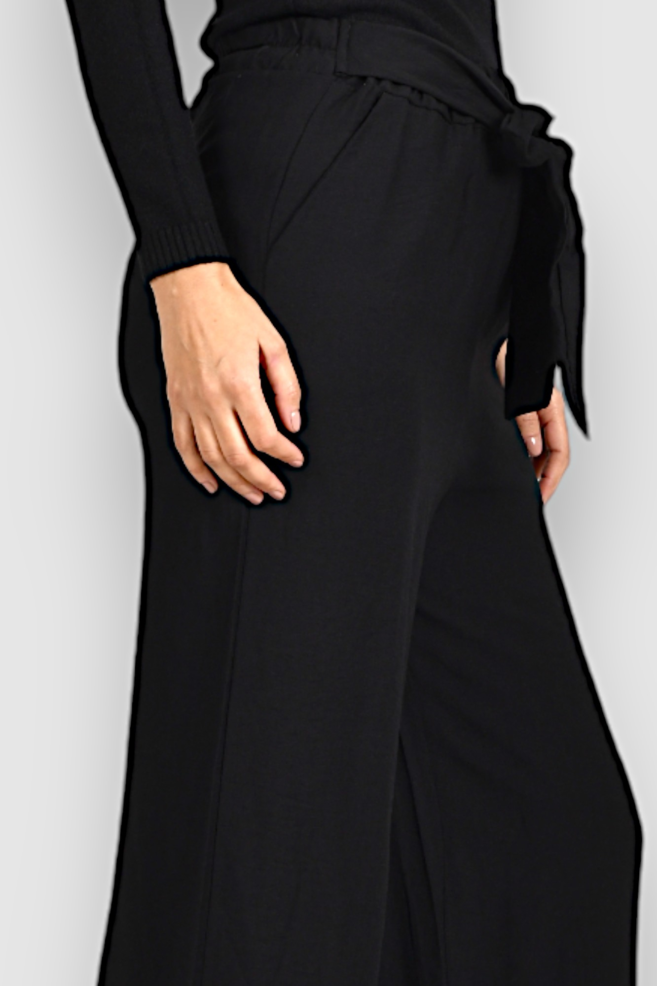 Ženske crne modne hlače Isadora