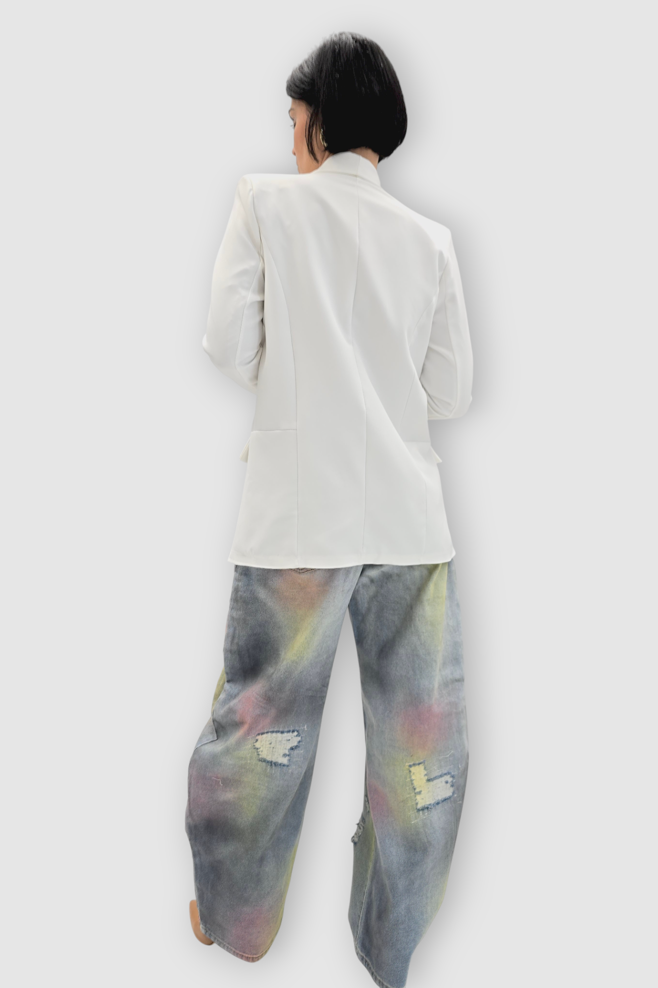 Elegantni duži sako Finna u bijeloj boji