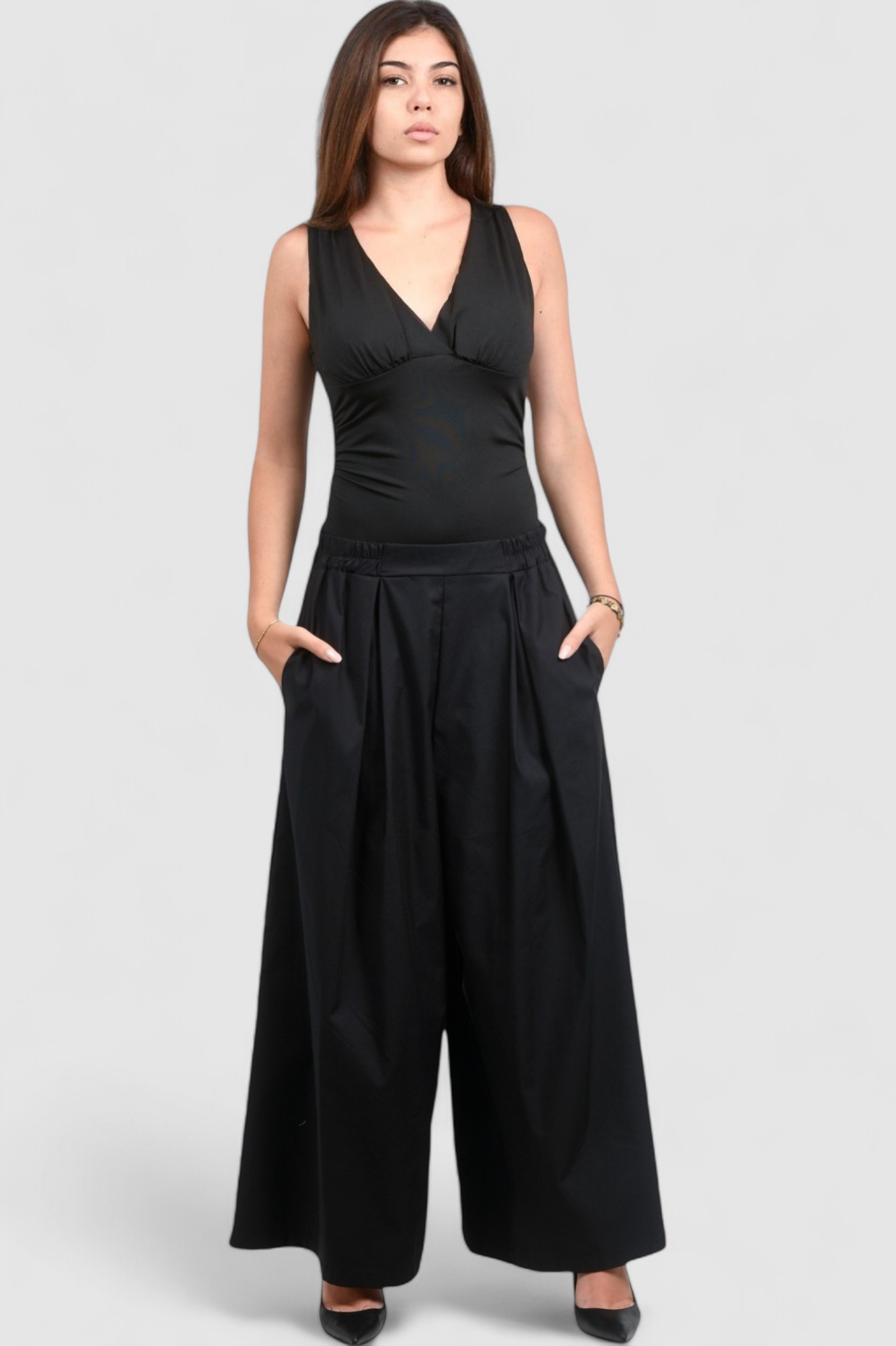 Ženske crne modne hlače Amara