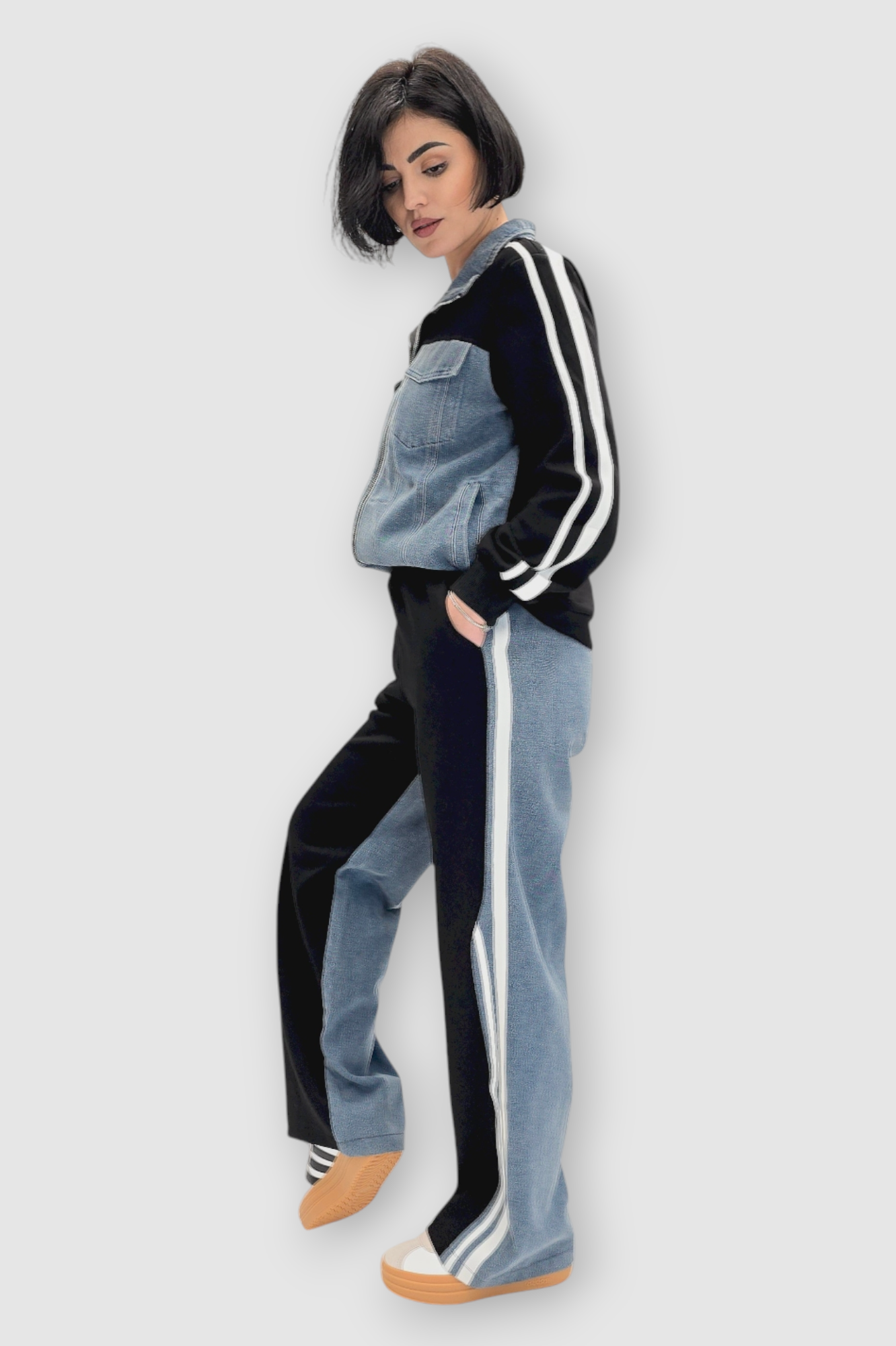 Ženska crna kontrastna trenirka Chloe s retro i sporty dizajnom