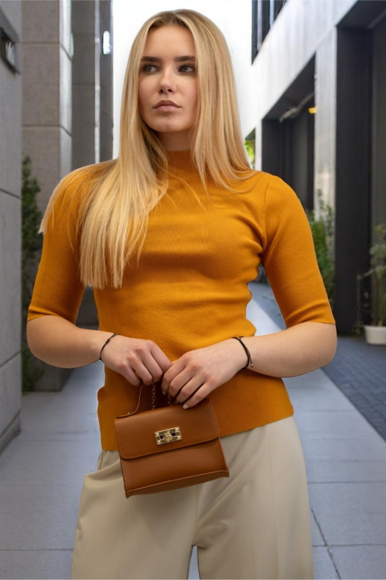 Ženski žuti lagani džemper Juliette