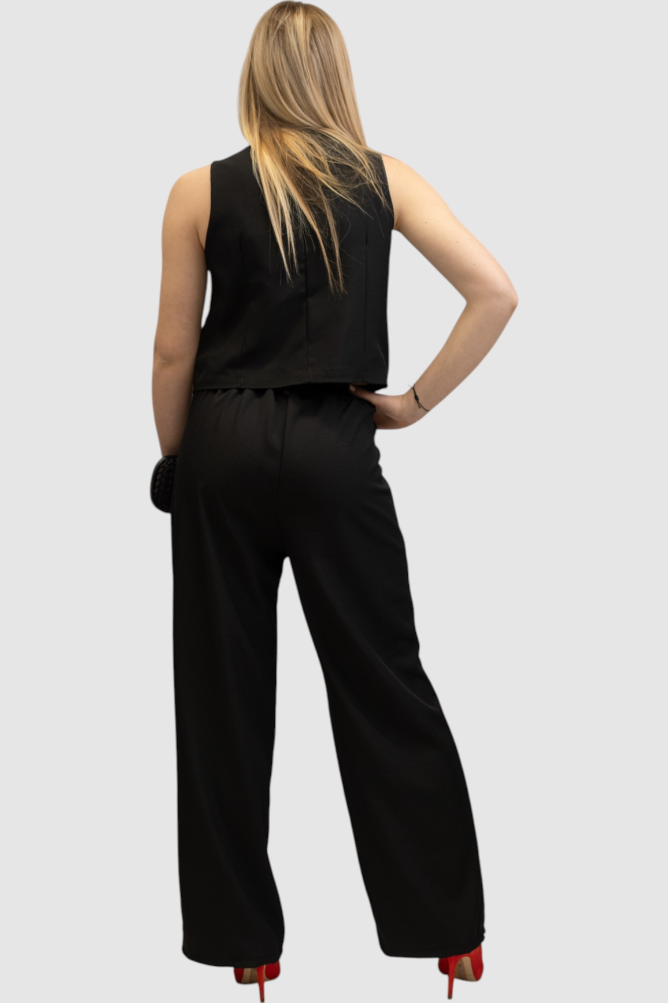 Žensko crno odijelo sa prslukom Chantal