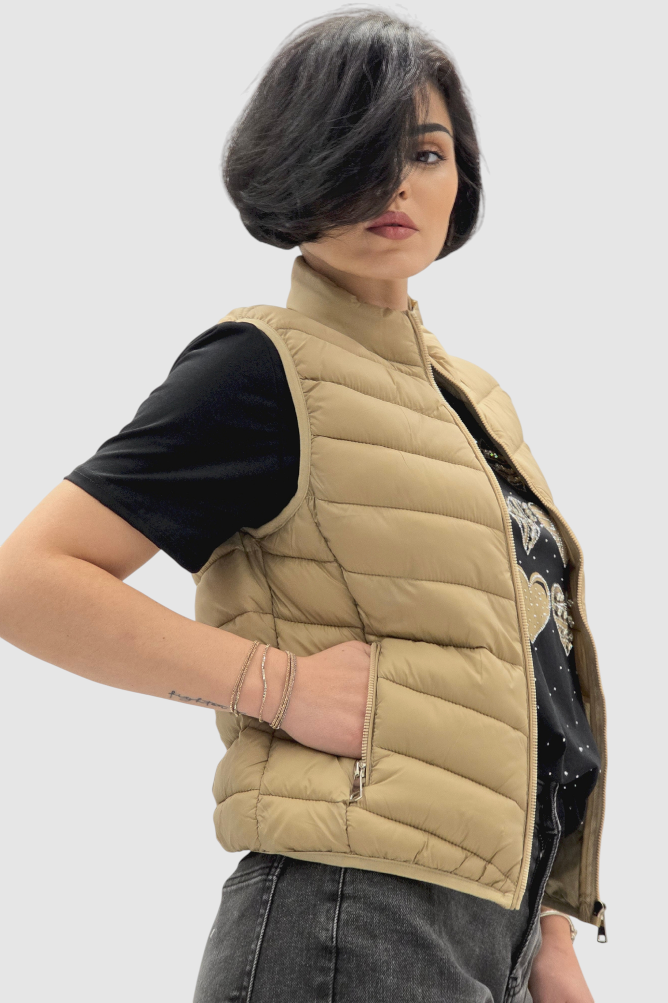 Ženski bež kratki prsluk Felicity