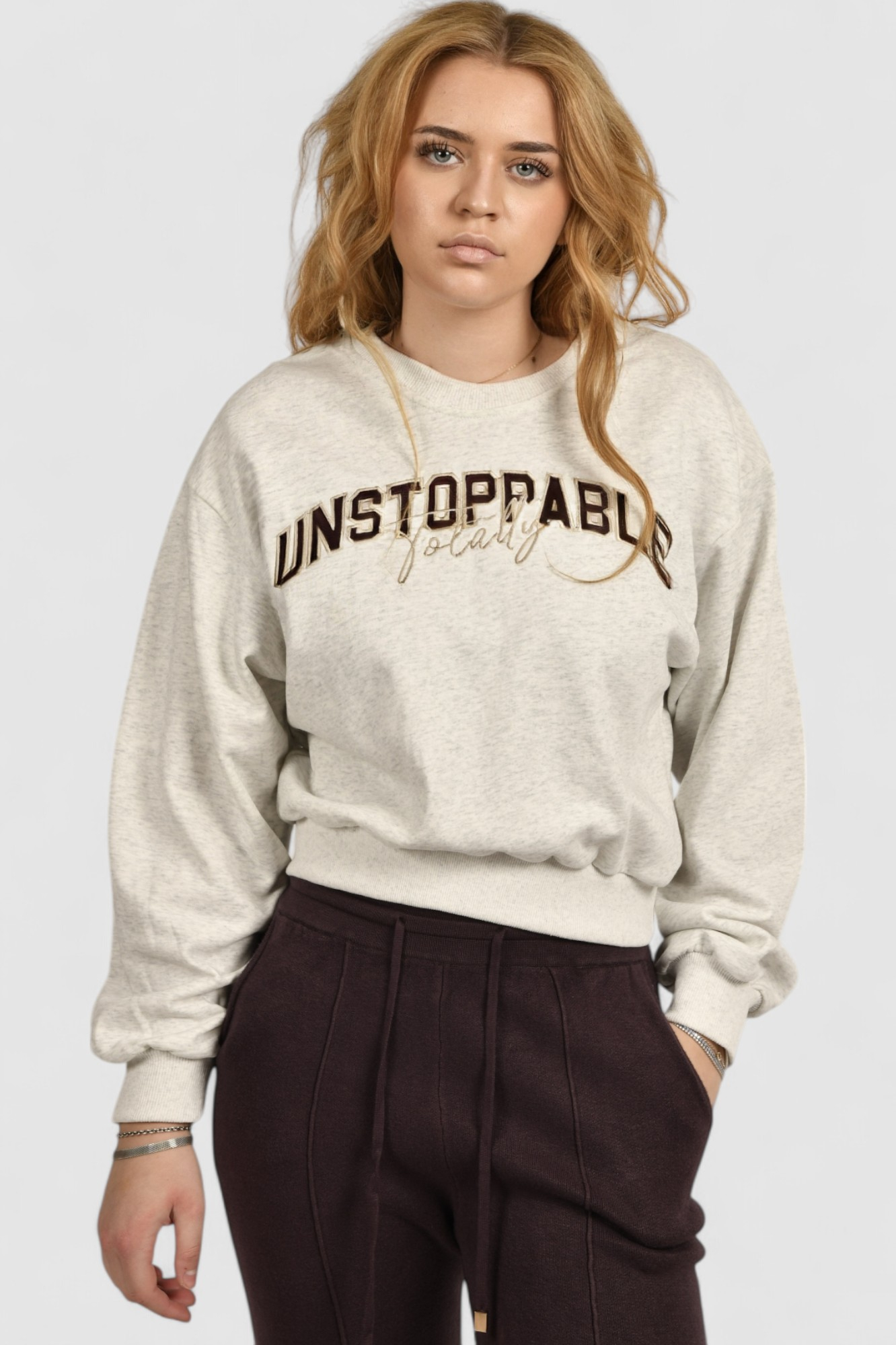 Ženska siva hoodica bez kapuljače Amaya