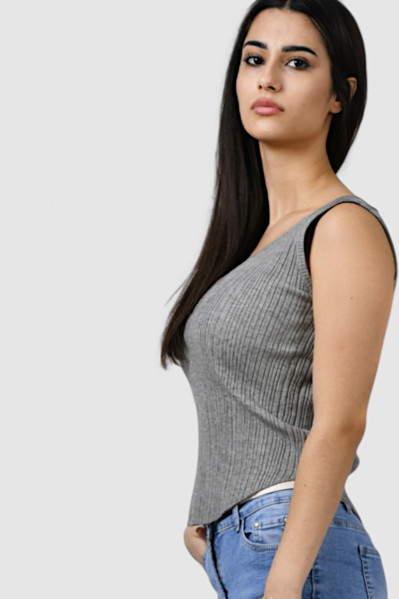 Ženski sivi top Skyla