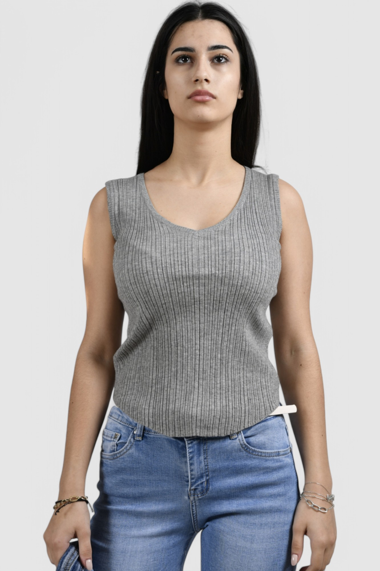 Ženski sivi top Skyla