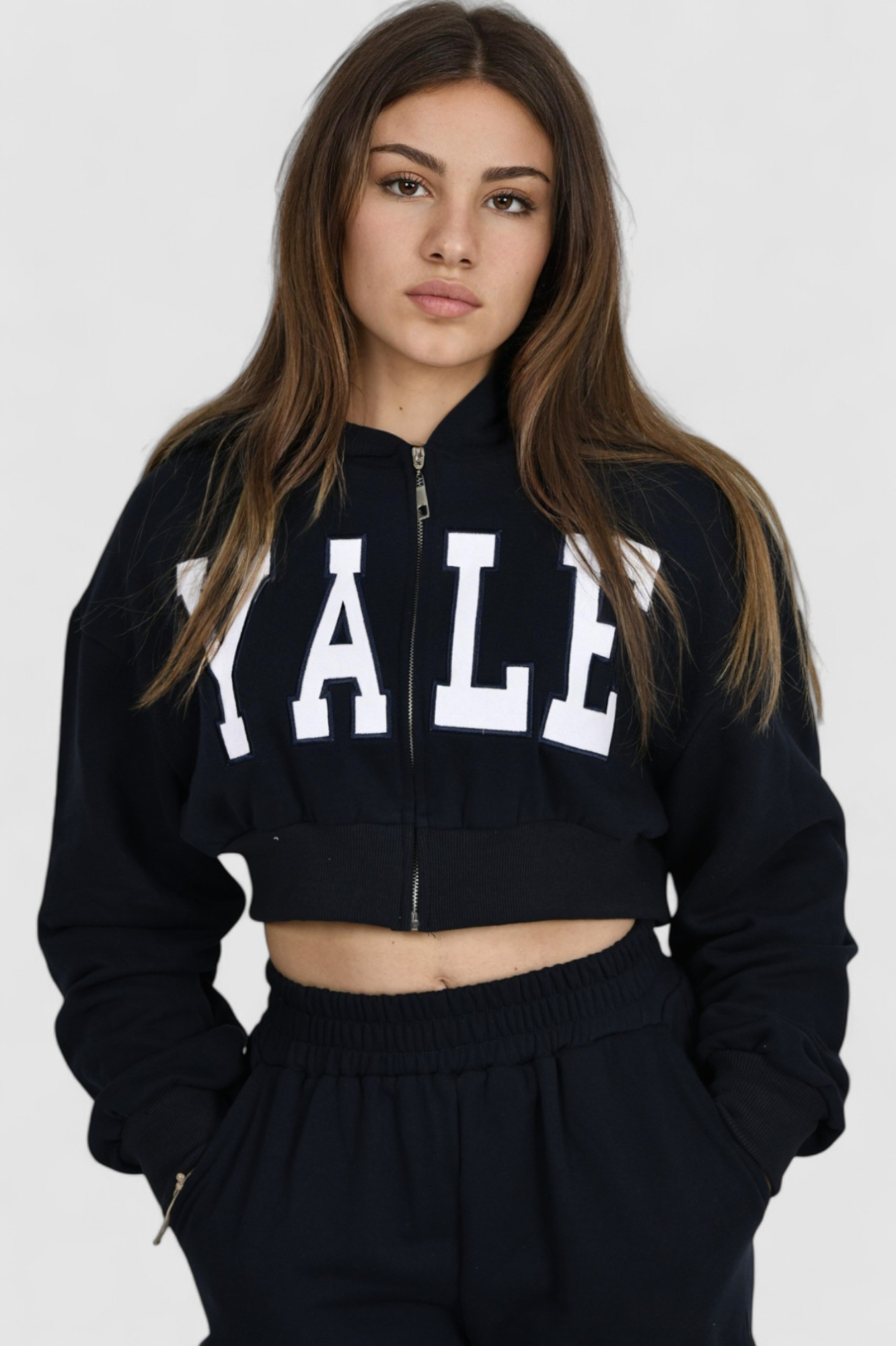 Ženska crna trenirka komplet Imani