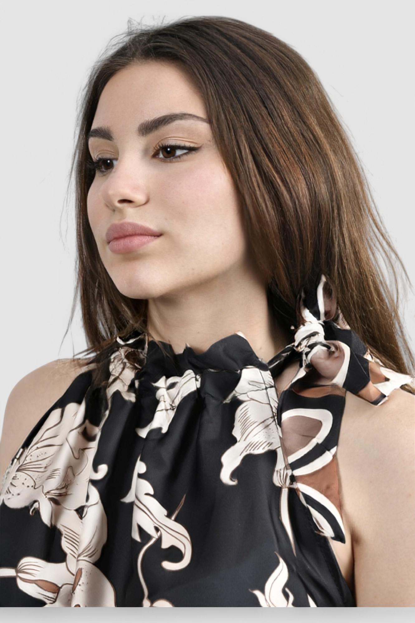 Ženska crna elegantna bluza Camellia