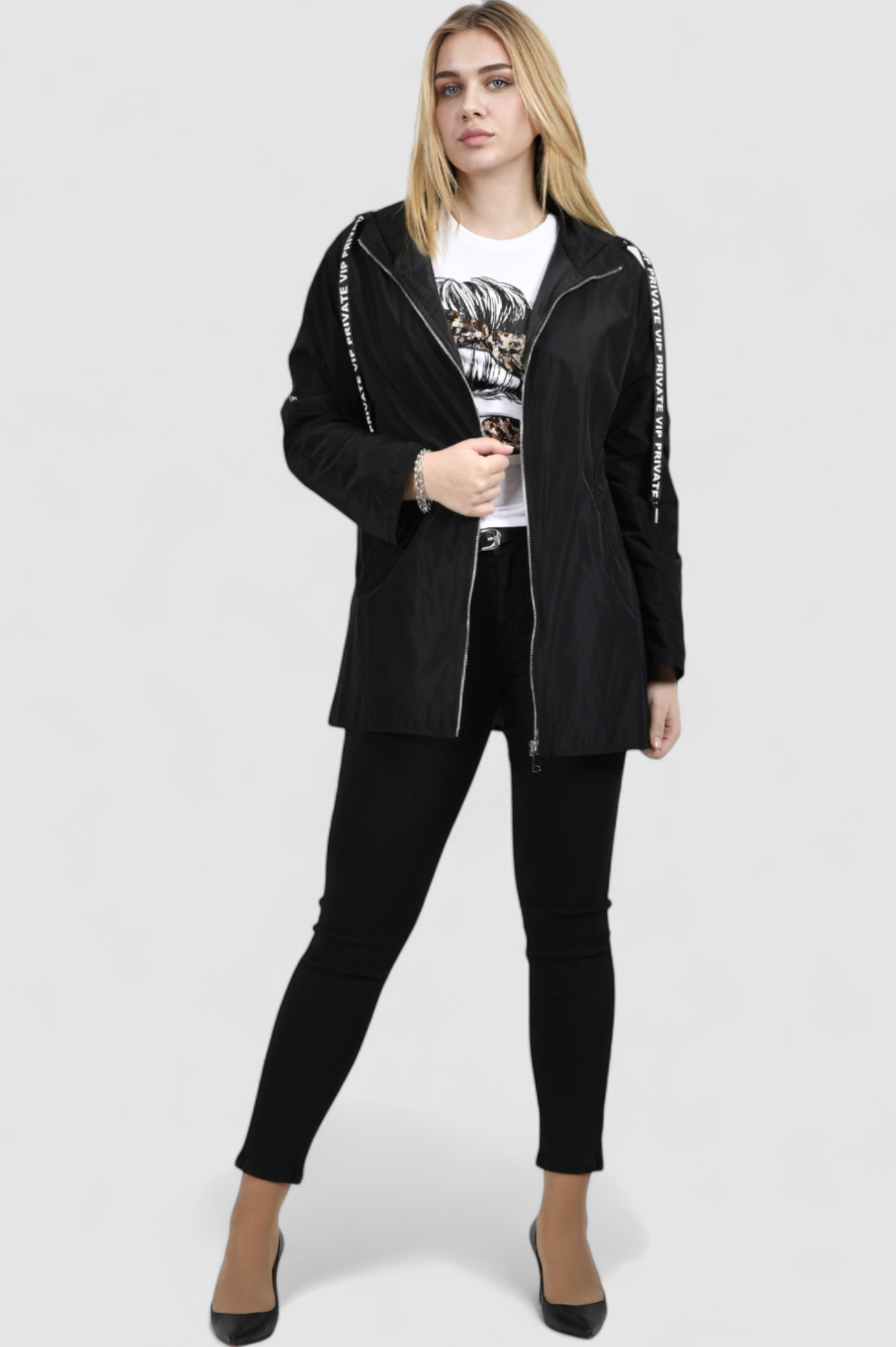 Ženska crna kratka jakna Amar