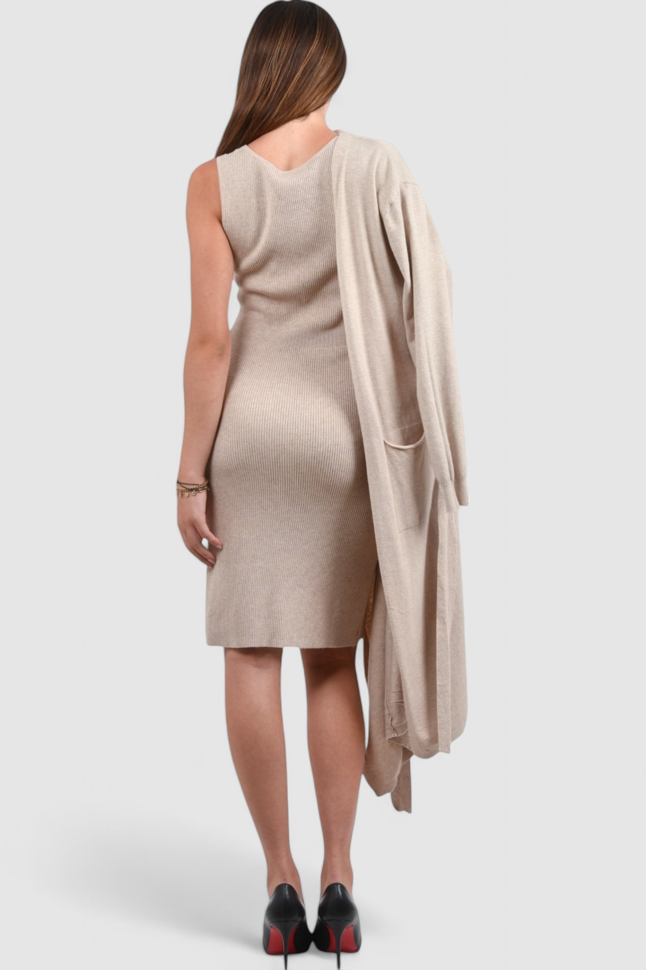 Ženski bež komplet kardigan s haljinom Almond