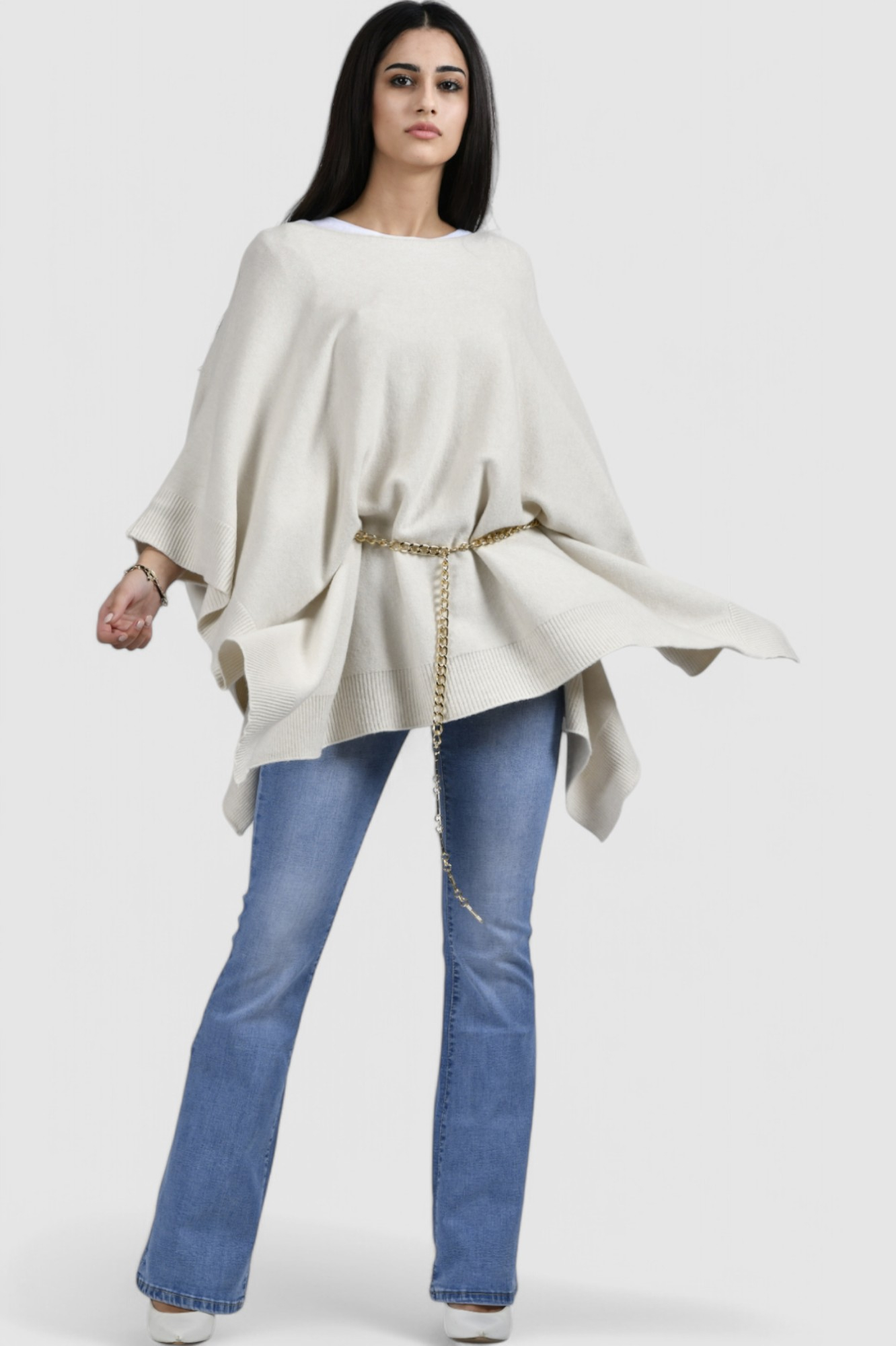 Ženski bijeli poncho Natasha