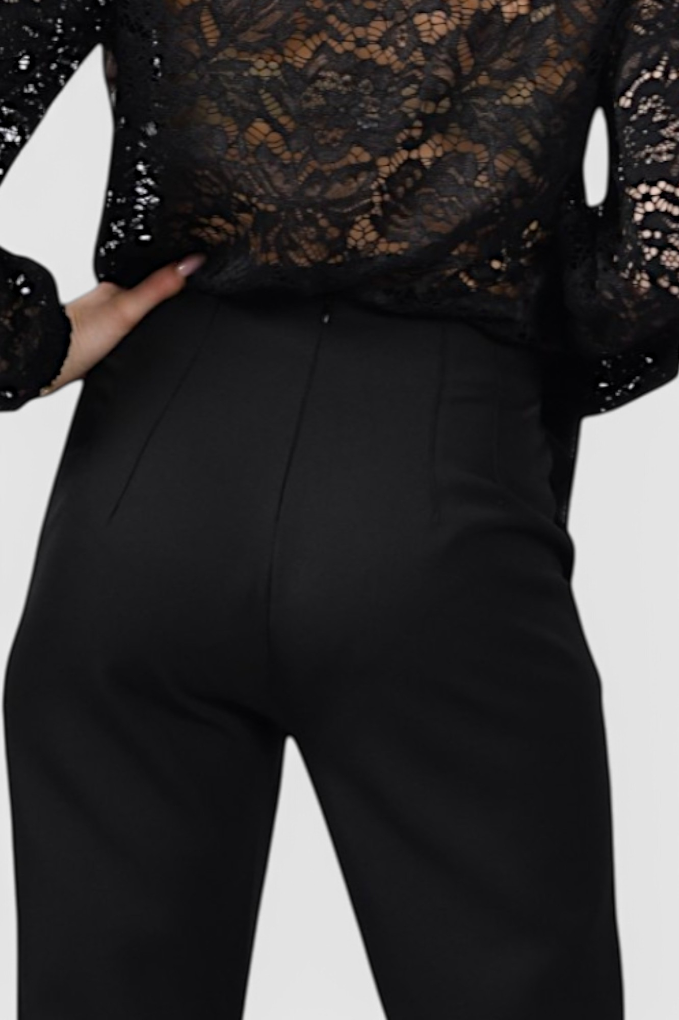 Ženske crne elegantne hlače Linette