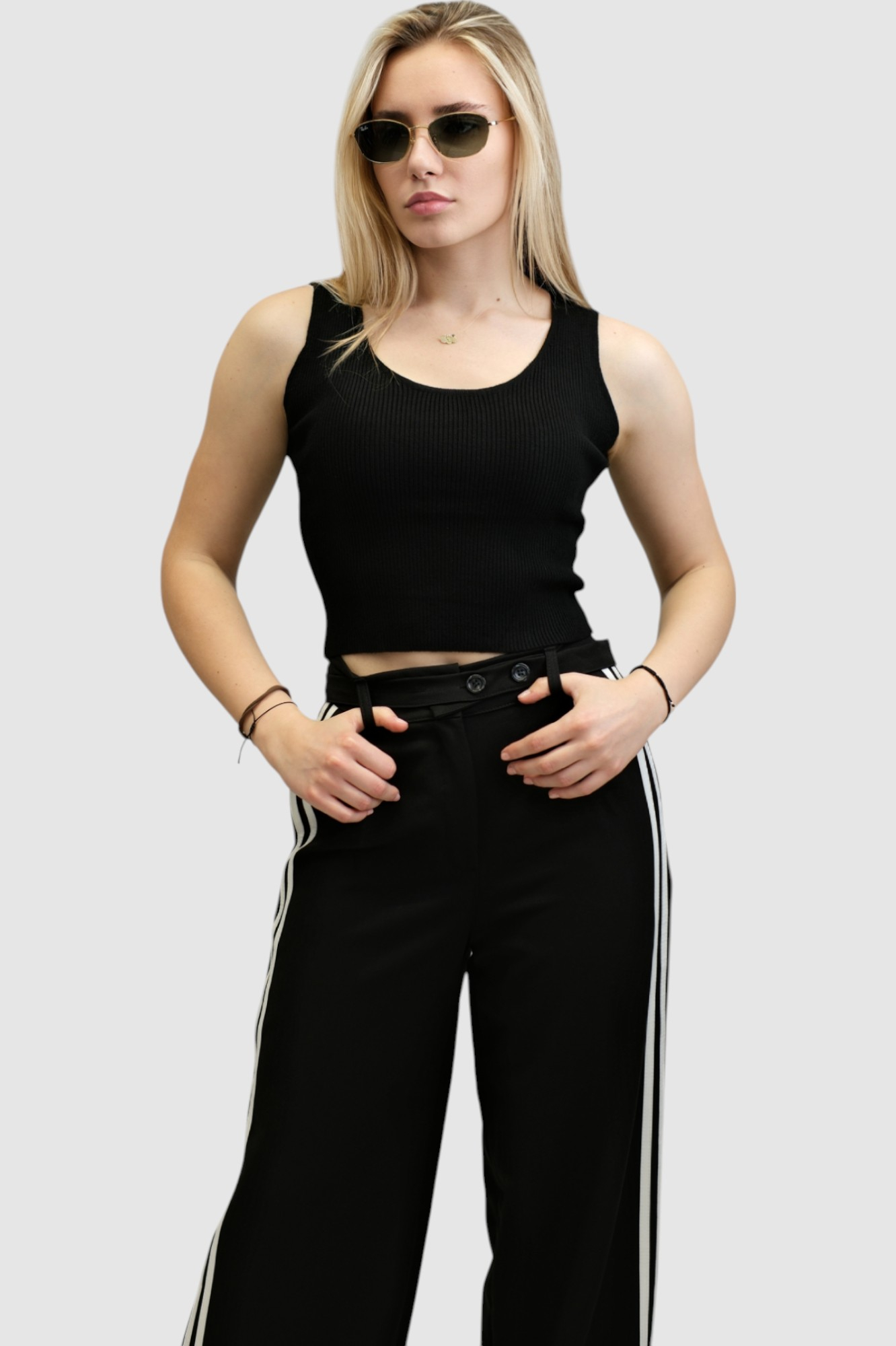 Ženski crni top Calliope