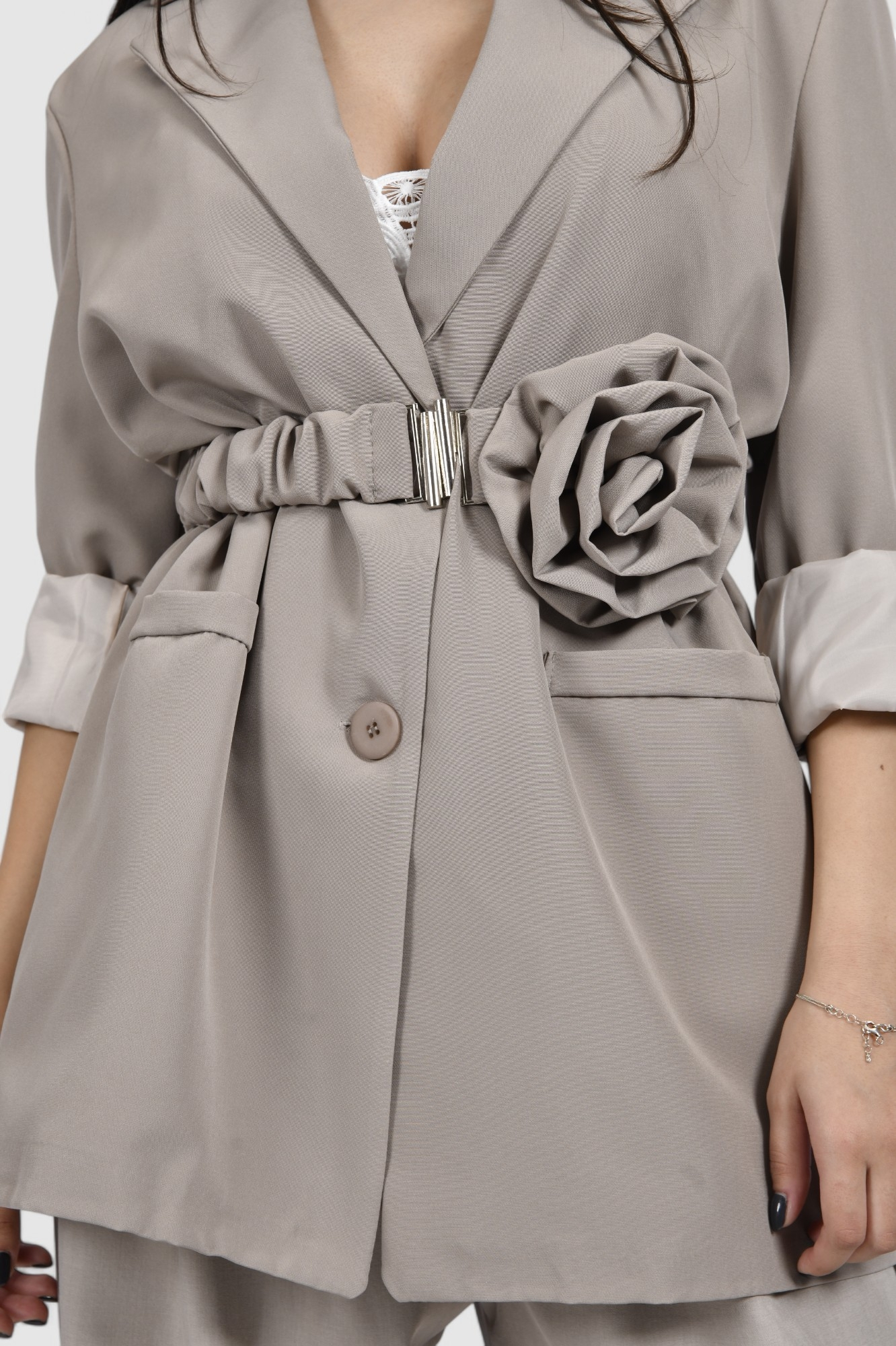 Ženski sivi elegantni sako Iskra