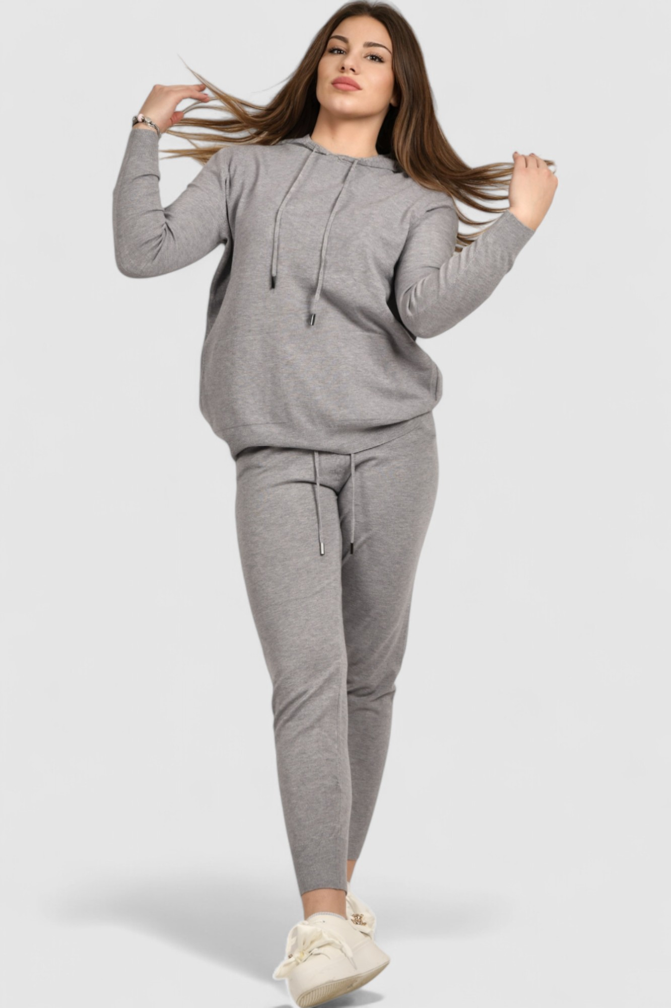 Ženska siva trenirka komplet Kaira