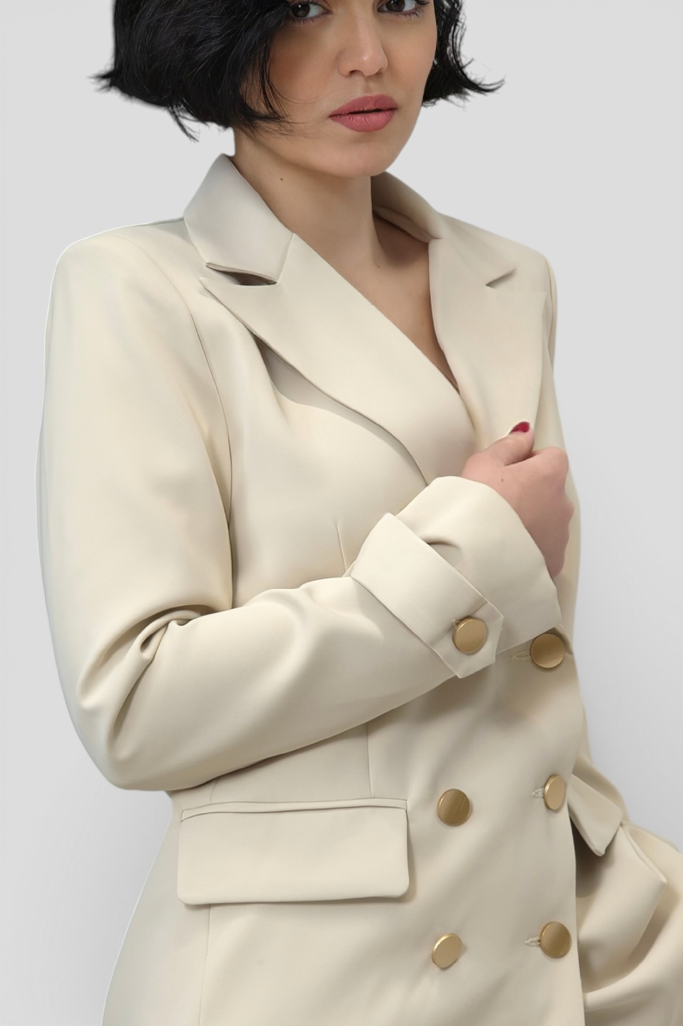 Žensko elegantno bež odijelo Clara