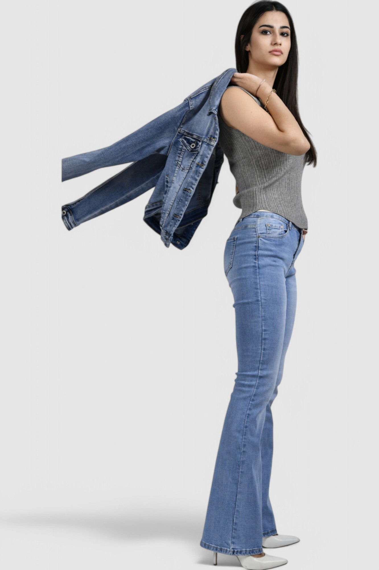 Ženski sivi top Skyla