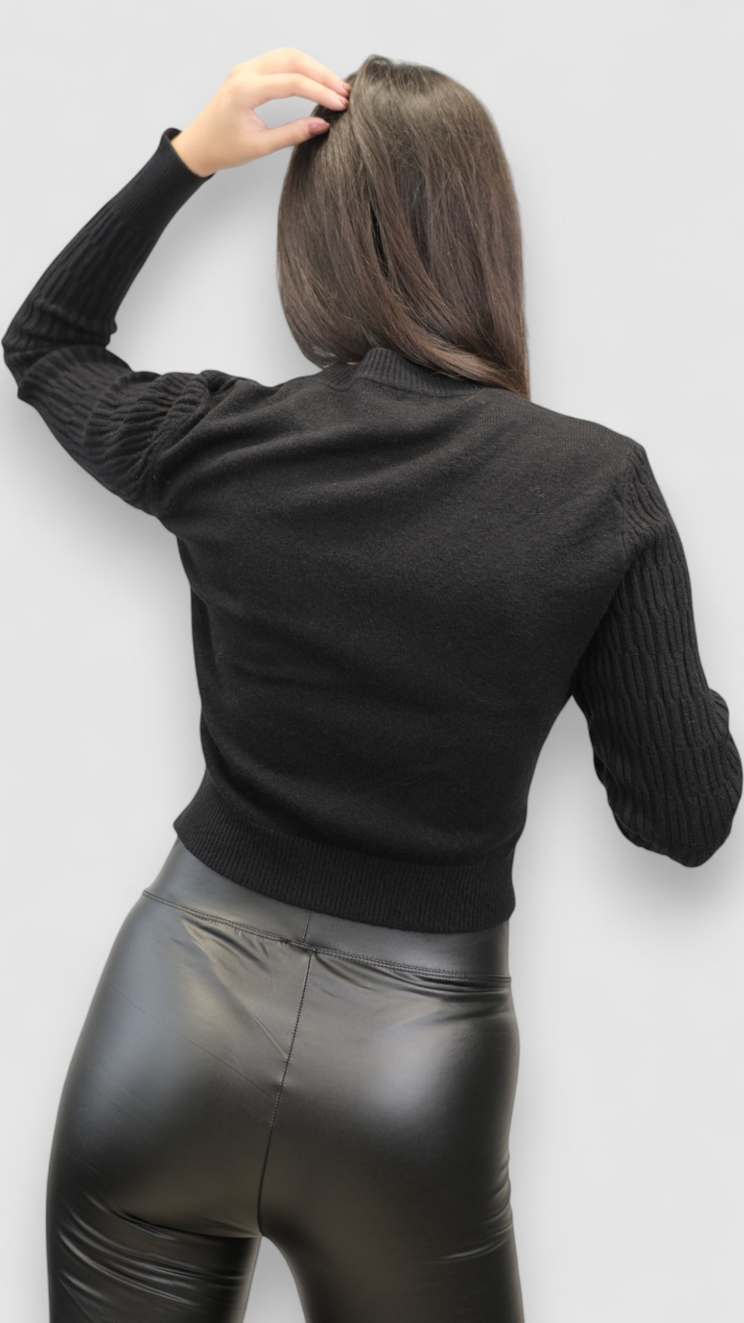 Ženski crni lagani džemper Stella