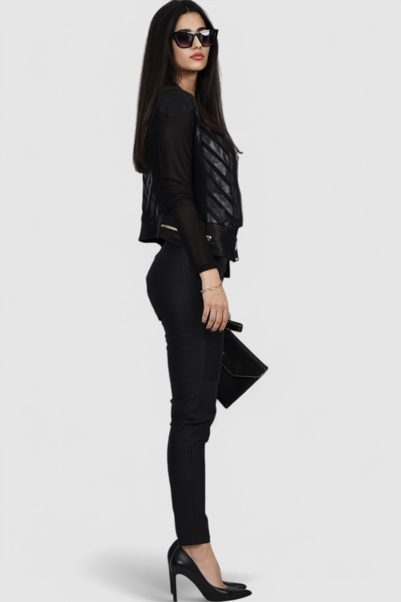 Ženske crne hlače u imitaciji kože Ciara