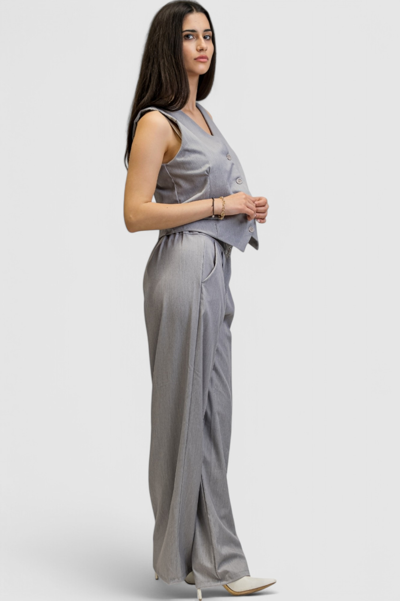 Žensko sivo odijelo sa prslukom Chantal