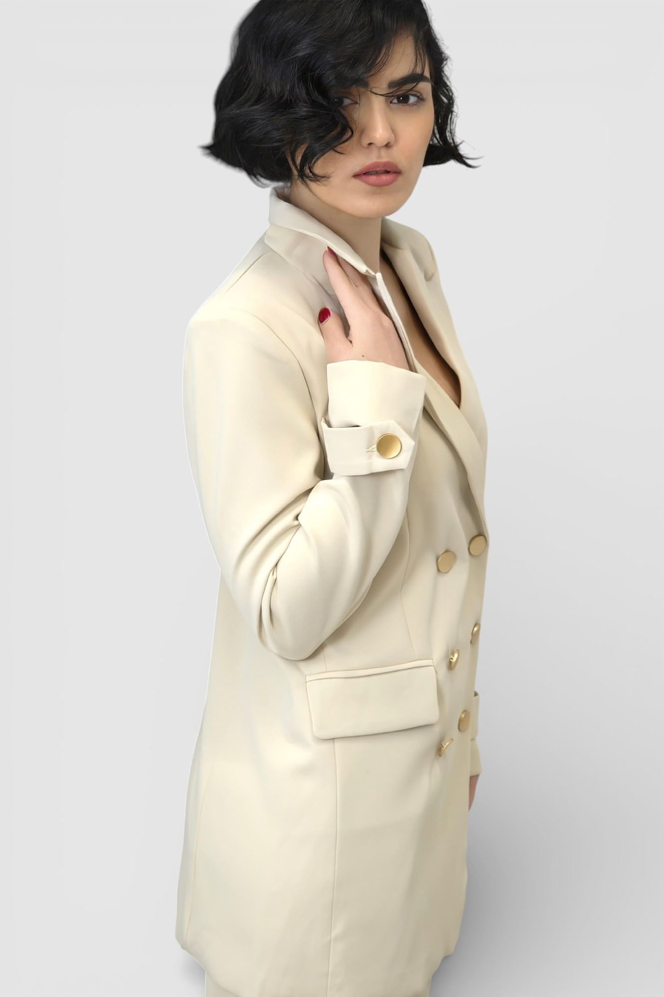 Žensko elegantno bež odijelo Clara