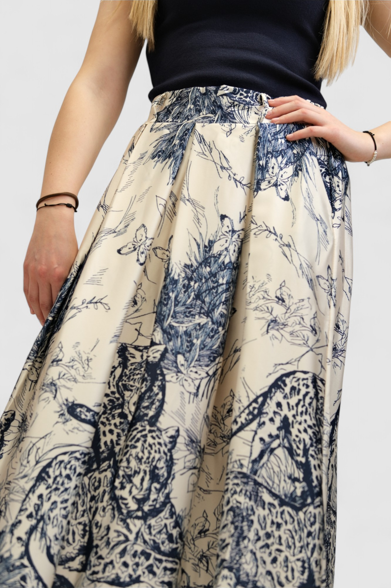 Ženska bež maxi suknja Natali