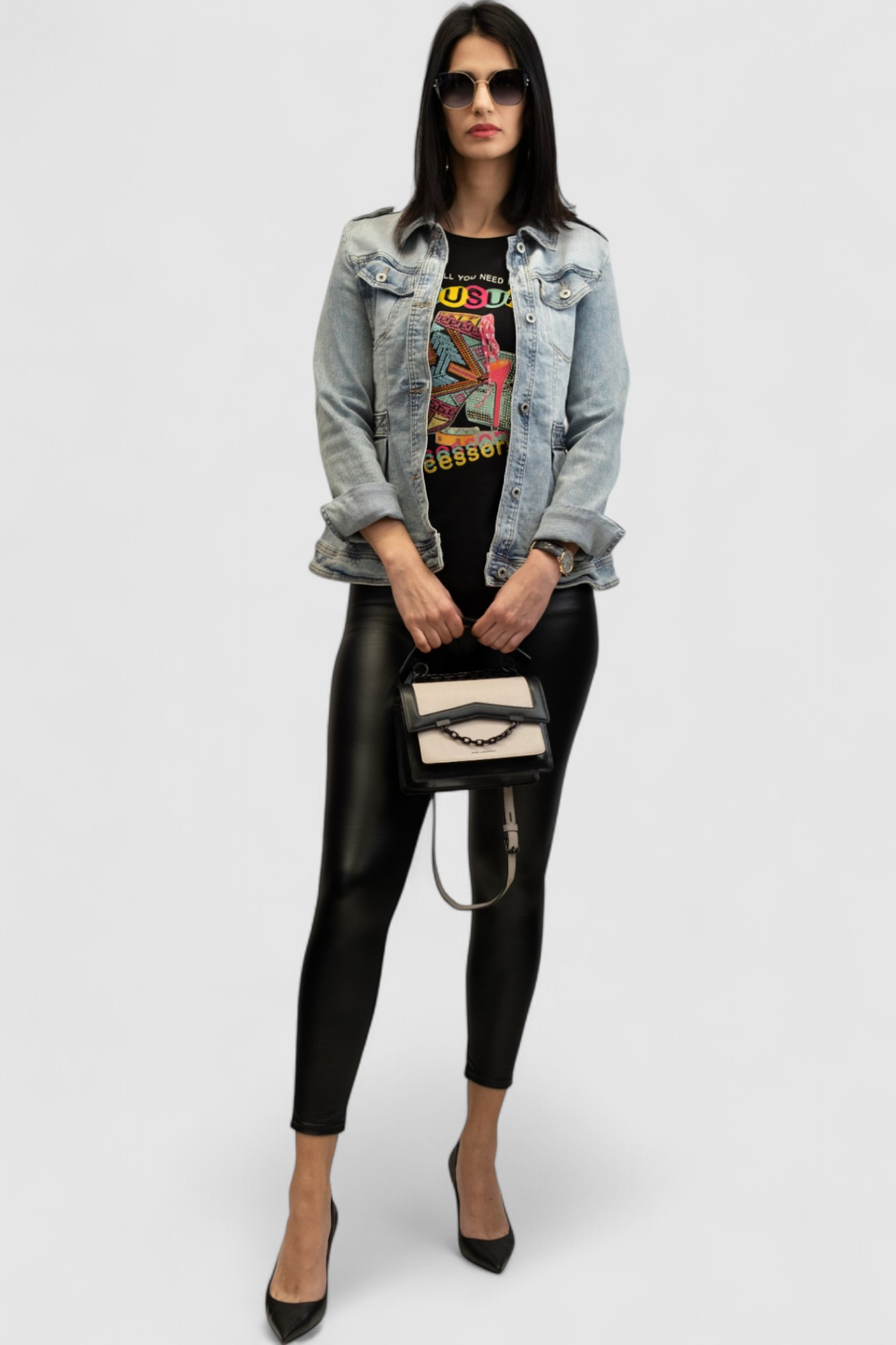 Ženska crna majica kratki rukav Delina