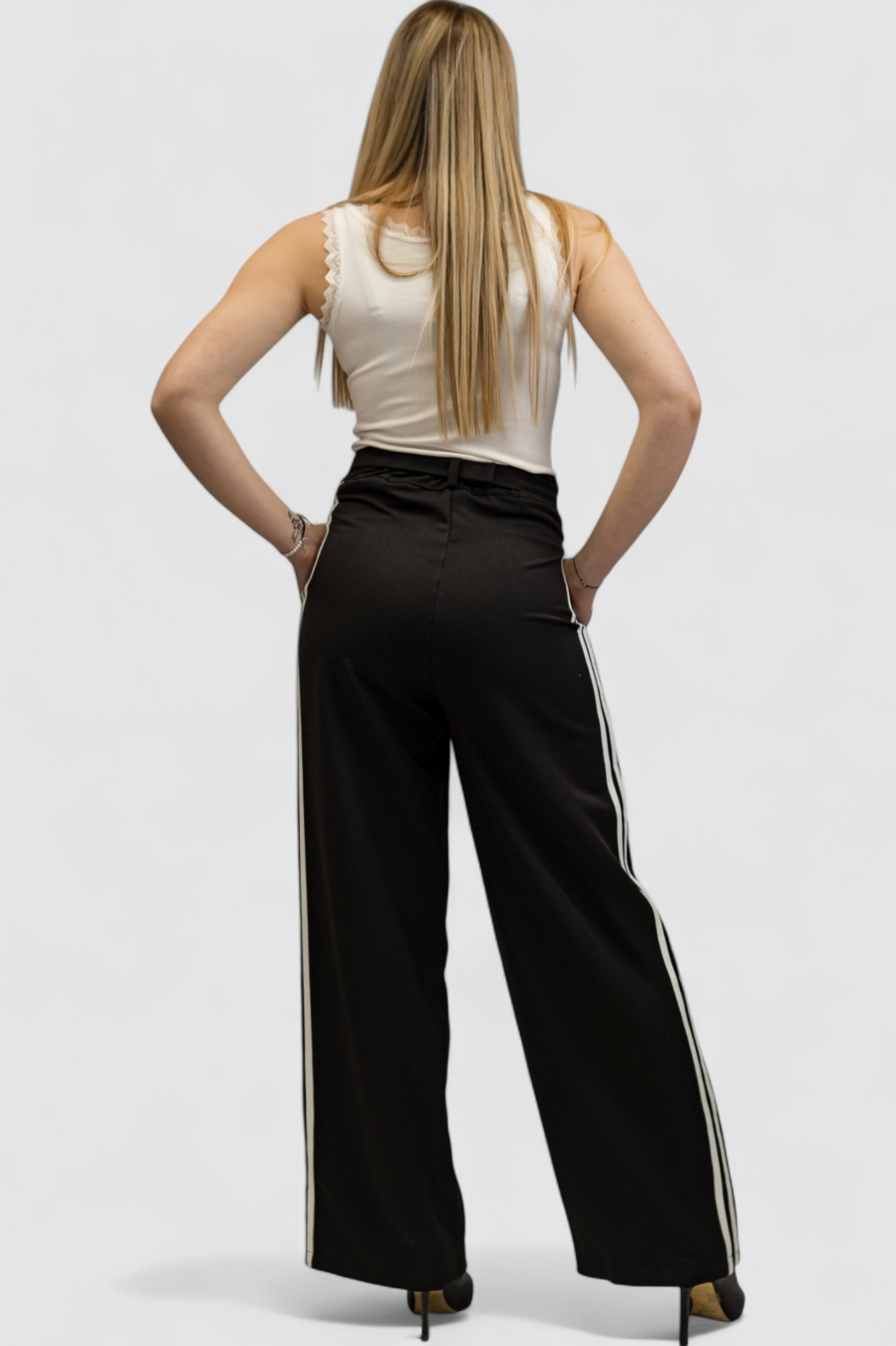 Ženska bijela majica bez rukava Danielle