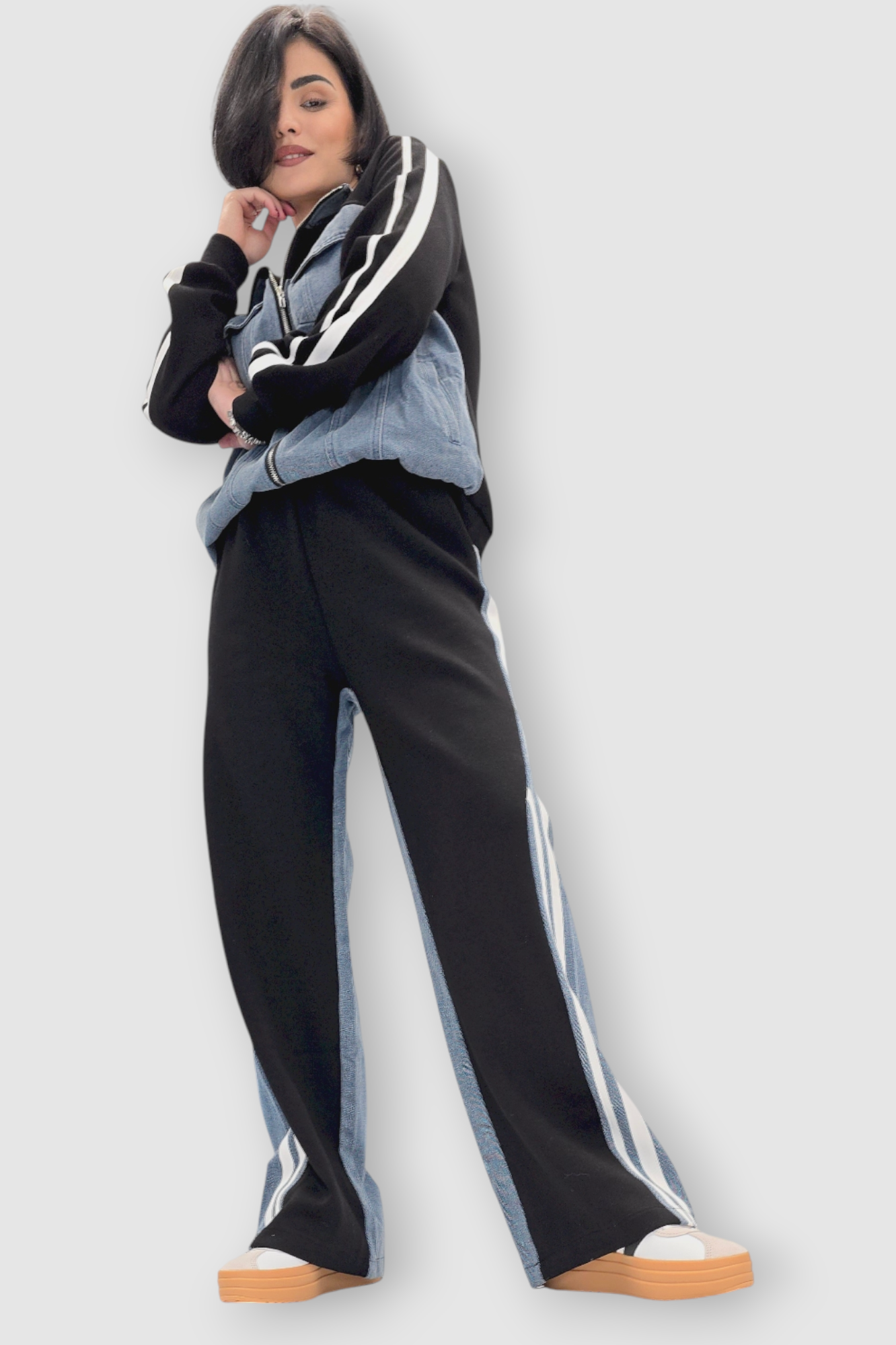 Ženska crna kontrastna trenirka Chloe s retro i sporty dizajnom