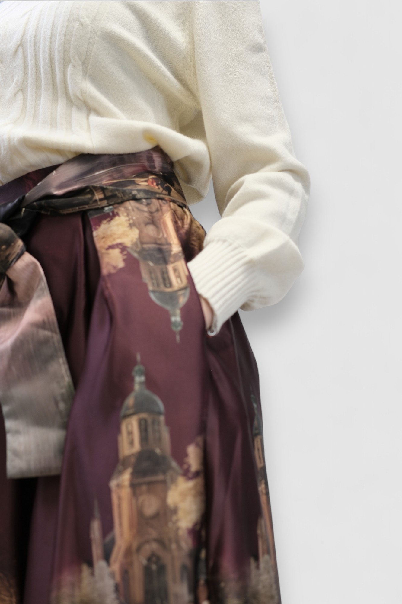 Ženski bijeli topliji džemper Maelle