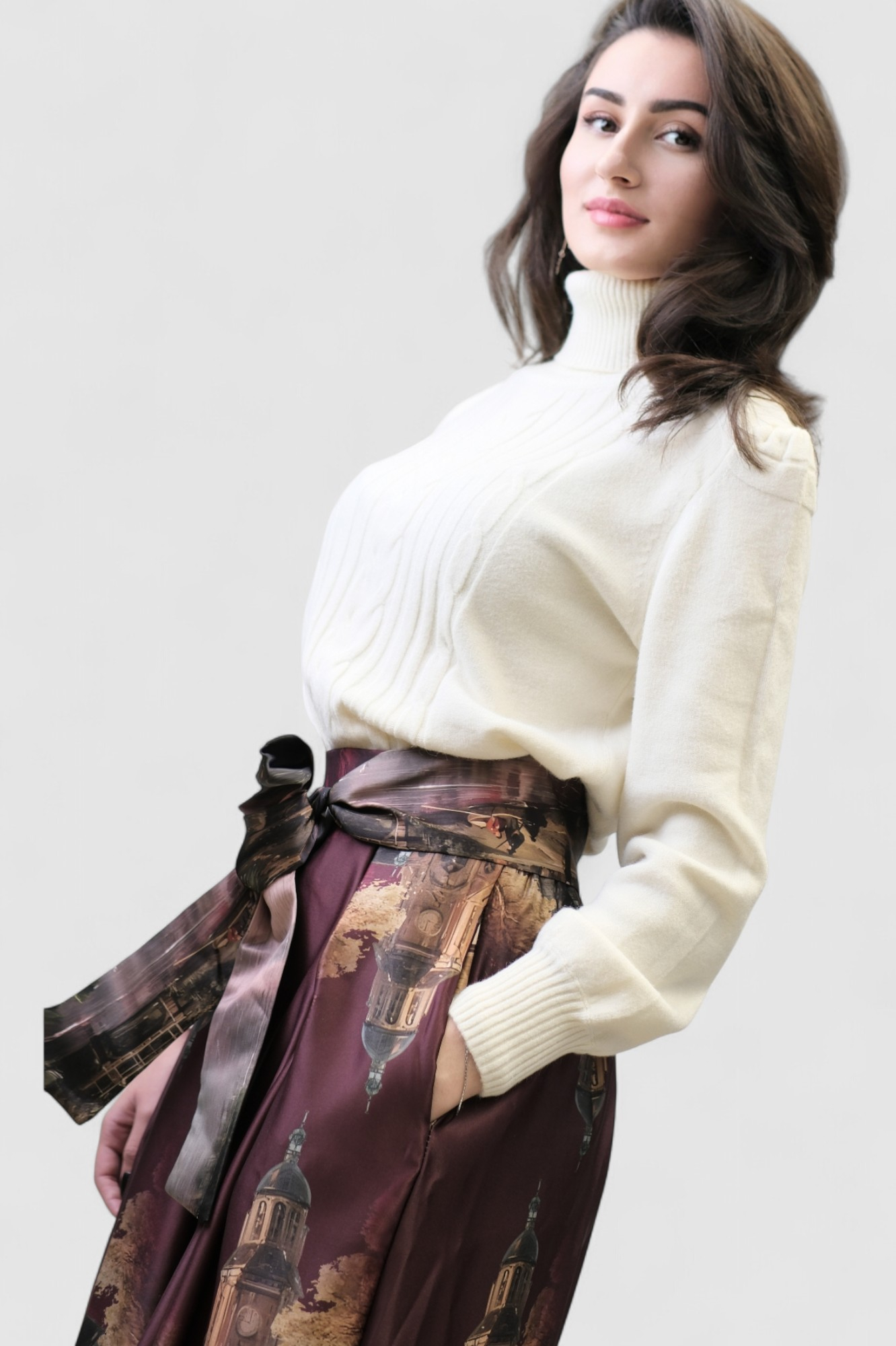 Ženski bijeli topliji džemper Maelle