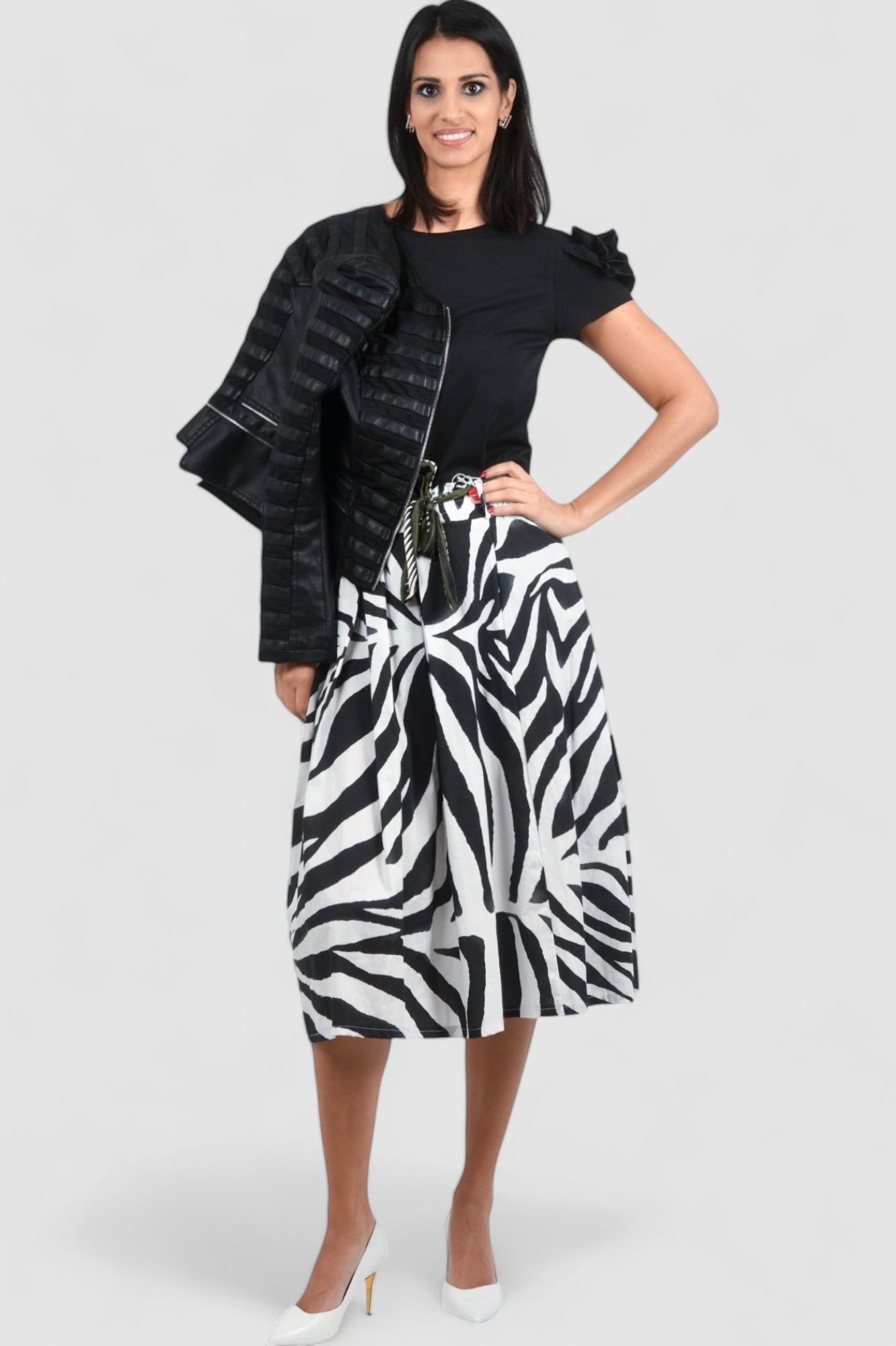 Ženska crna majica kratki rukav  Zillah