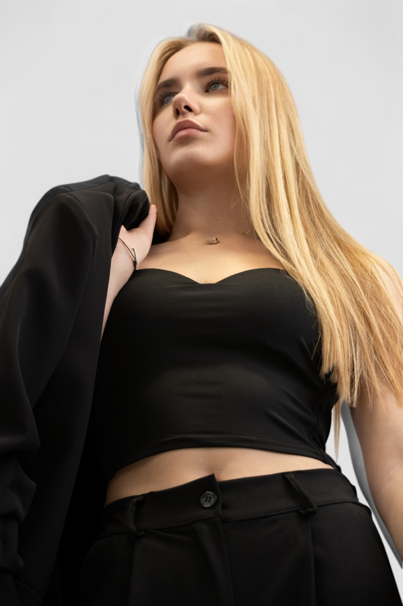 Ženski crni elegantni top Clare