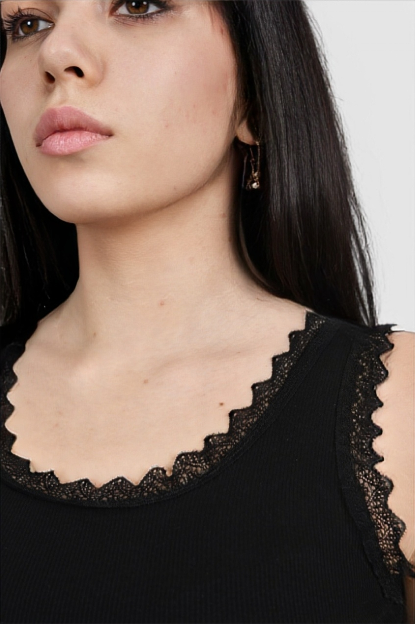 Ženska crna majica bez rukava Danielle